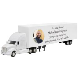 Trailer Cremation Urn & Kenworth T700 White Truck Décor