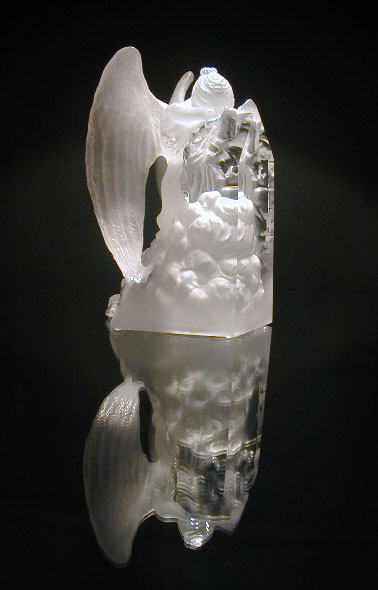 art-urns Weeping angel glass cremation art urn.